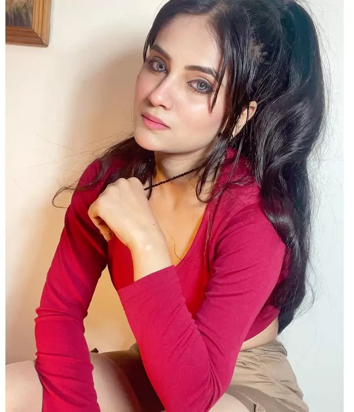 Shalu Escorts Kolkata Bidhan Nagar Escorts